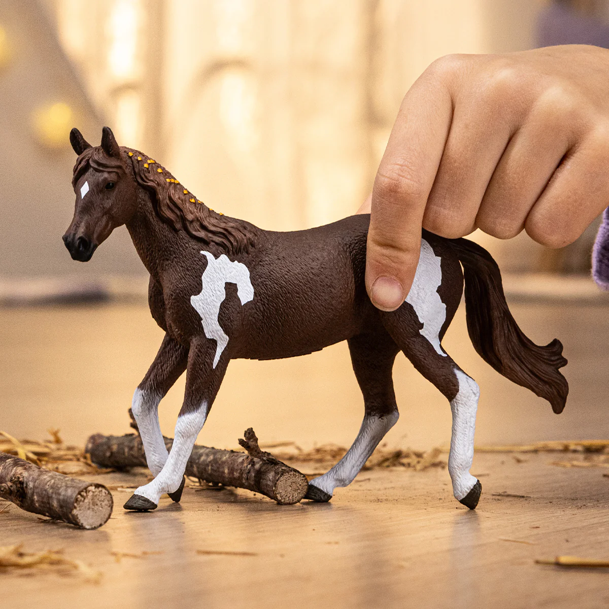Paint Horse Stute - Image 2